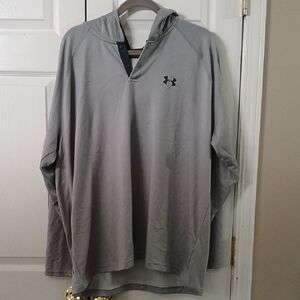 Under Armour loose heatgear  Gray Long Sleeve Hoodie soft material Sz XXL NWOT